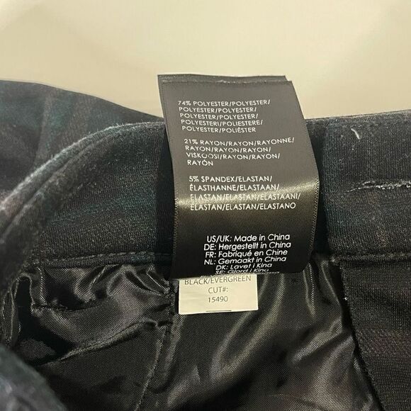 Liverpool Los Angeles Knit Kelsey Trousers in black / evergreen plaid - Women’s - Picture 6 of 6